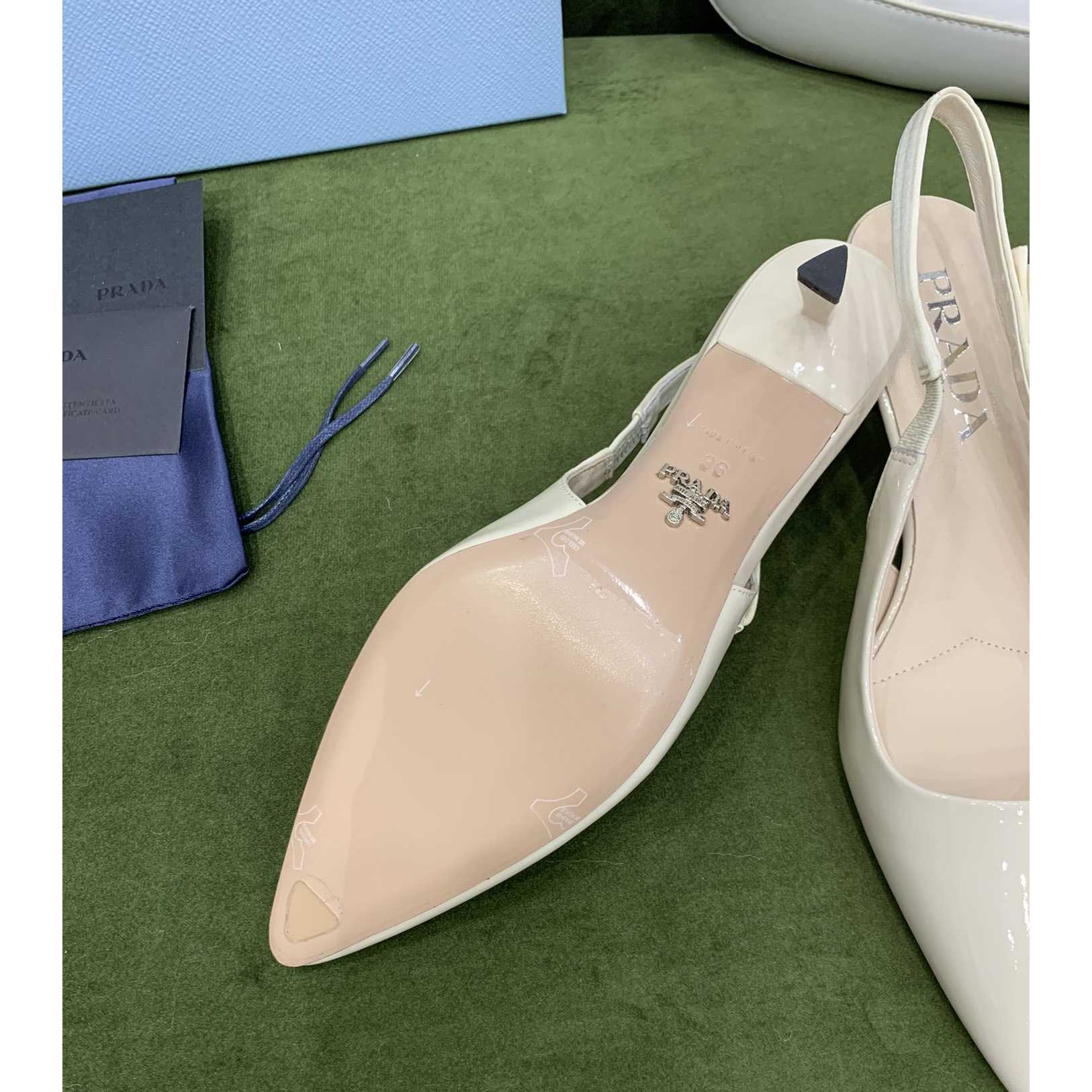 Prada-Slingbacks aus Lackleder - EUR FASHION