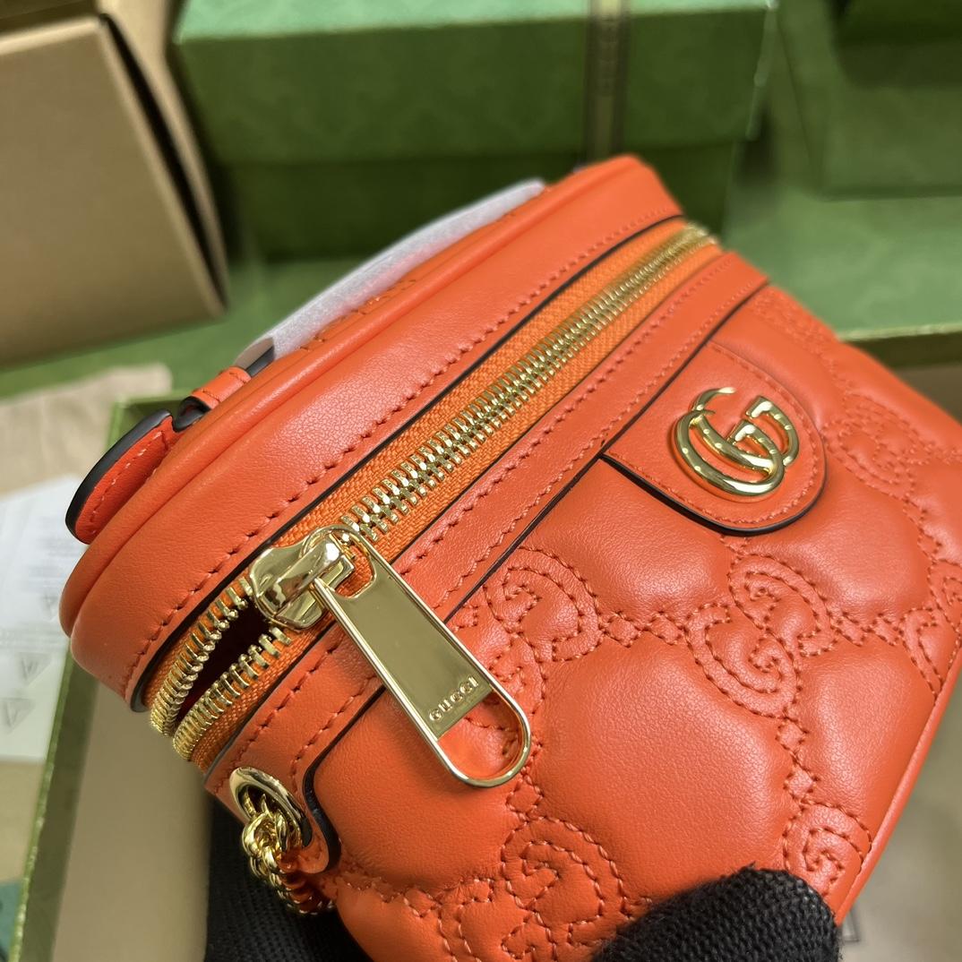 Gucci GG Matelassé Minitasche mit Tragegriff oben (16–10,5–5 cm) - EUR FASHION