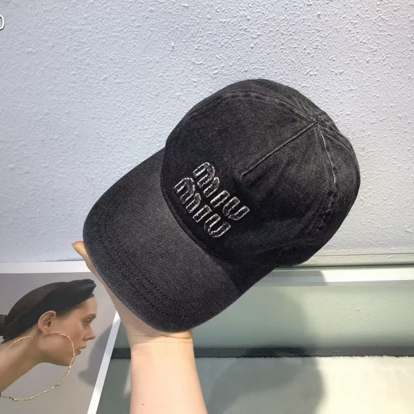 Miu Miu Jeans-Baseballkappe - EUR FASHION
