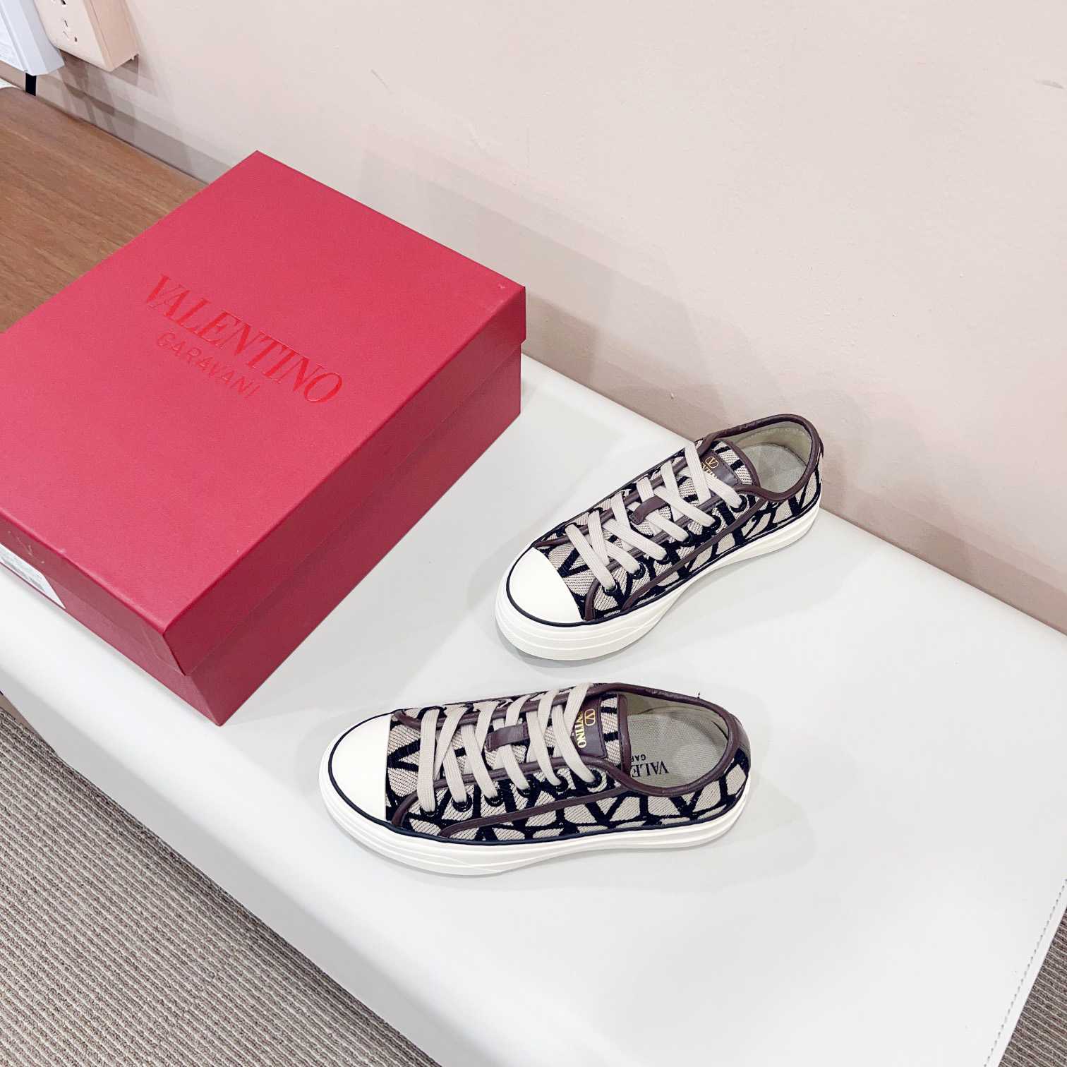 Valenti Toile Iconographe Totaloop Low-Top-Sneaker - EUR FASHION
