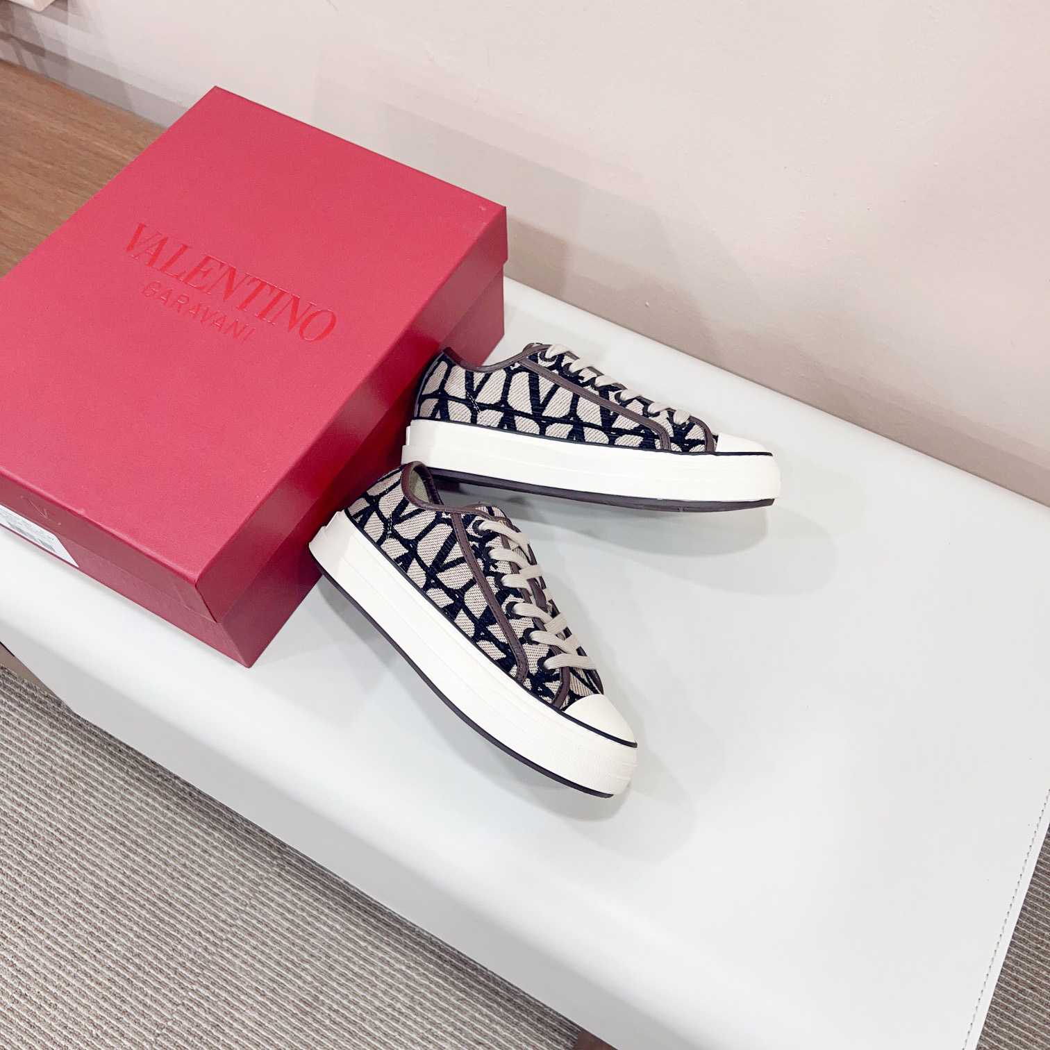 Valenti Toile Iconographe Totaloop Low-Top-Sneaker - EUR FASHION