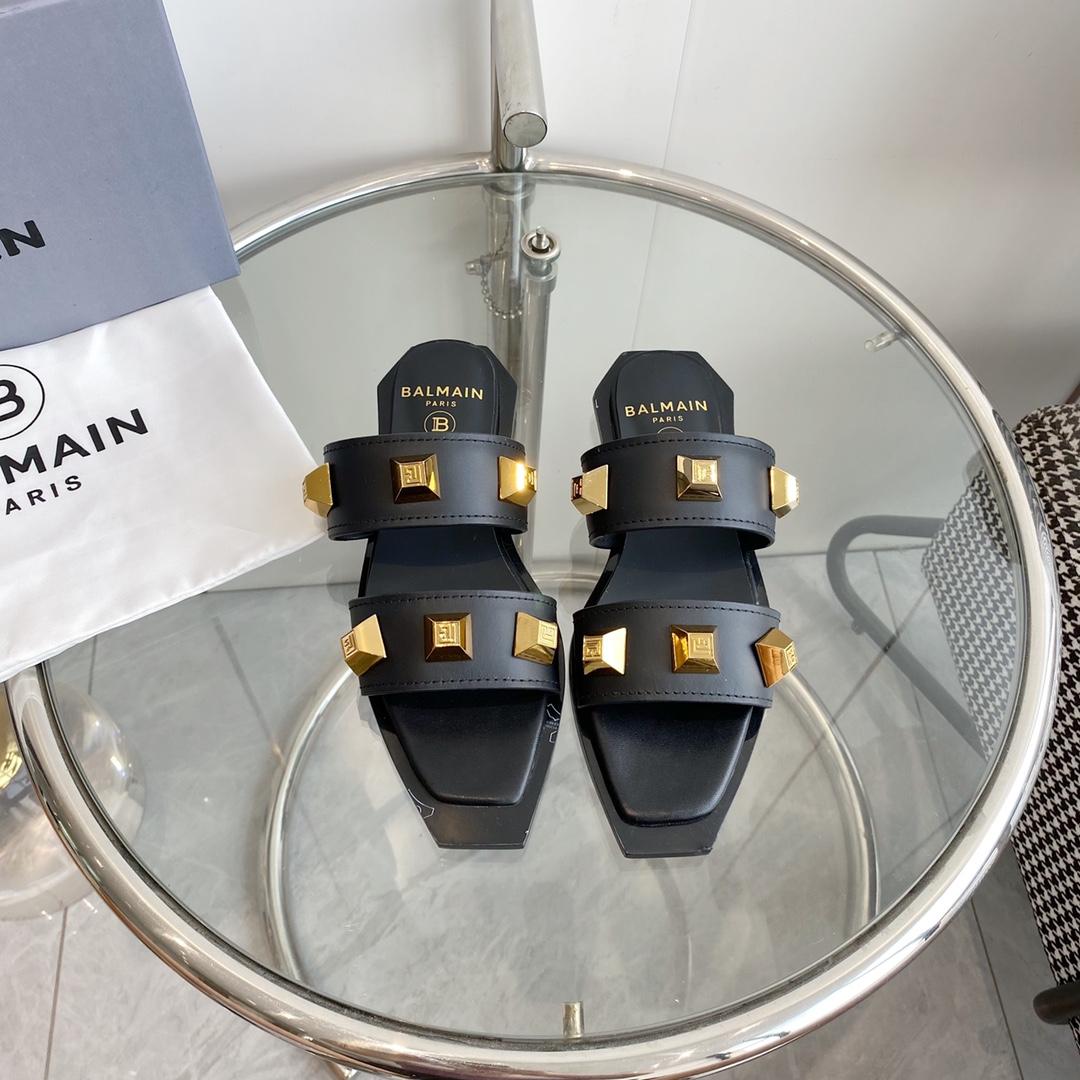 Balmain Ana-Slipper aus Leder mit Nieten - EUR FASHION
