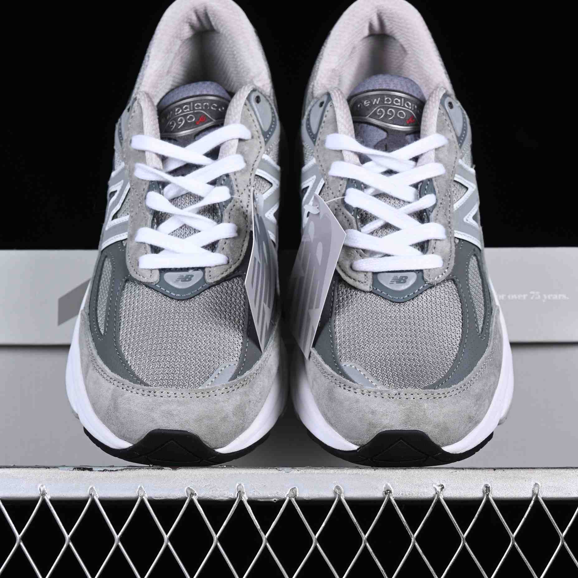 New Balance Made in USA M990 Sneaker - EUR FASHION