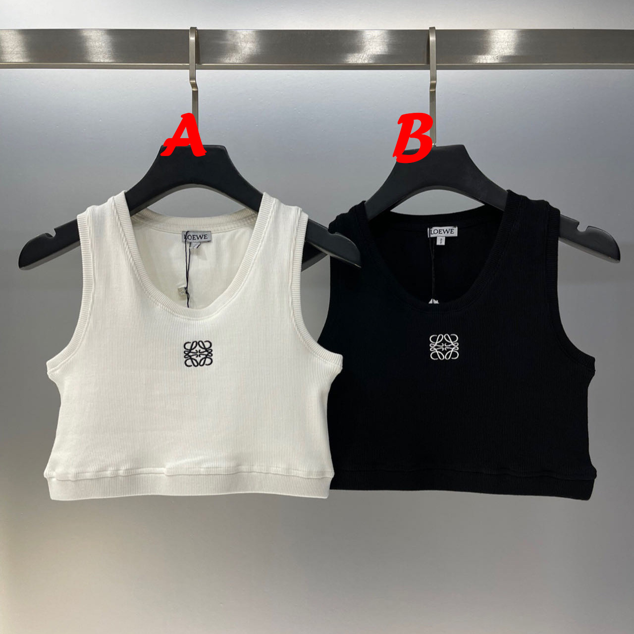 Loewe Kurz geschnittenes Anagram-Tanktop aus Baumwolle - EUR FASHION