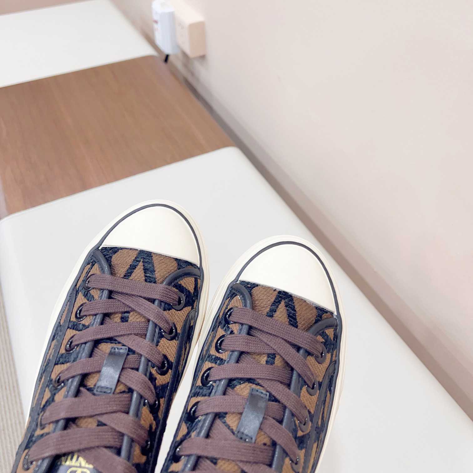 Valenti Toile Iconographe Totaloop Low-Top-Sneaker - EUR FASHION