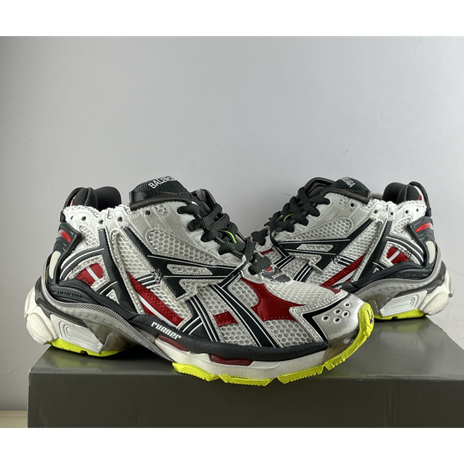 Balenciaga Runner Sneaker - EUR FASHION