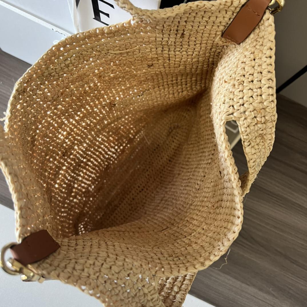 Loewe Mini Slit Bag aus Bast und Kalbsleder - EUR FASHION