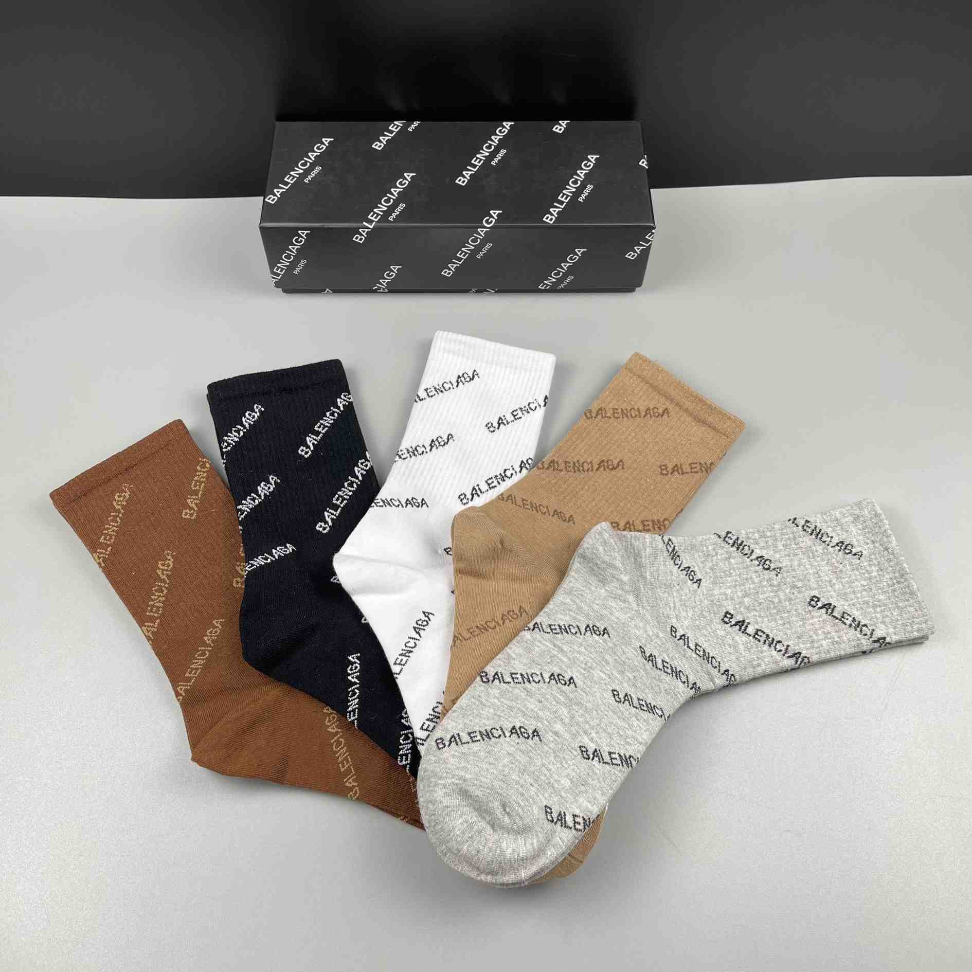 Balenciaga Socken/Box - EUR FASHION