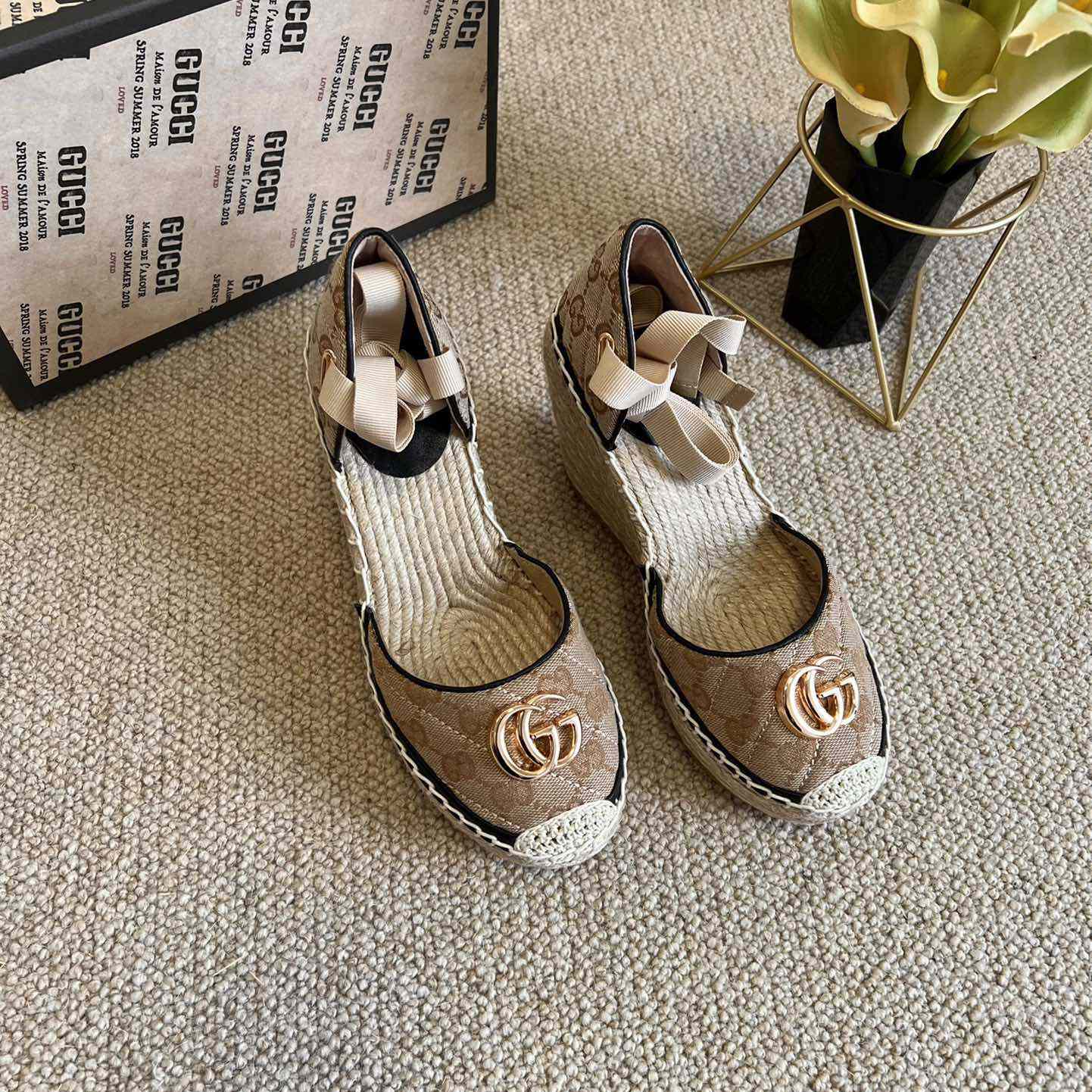 Gucci Damen GG Matelassé Plateau-Espadrille - EUR FASHION