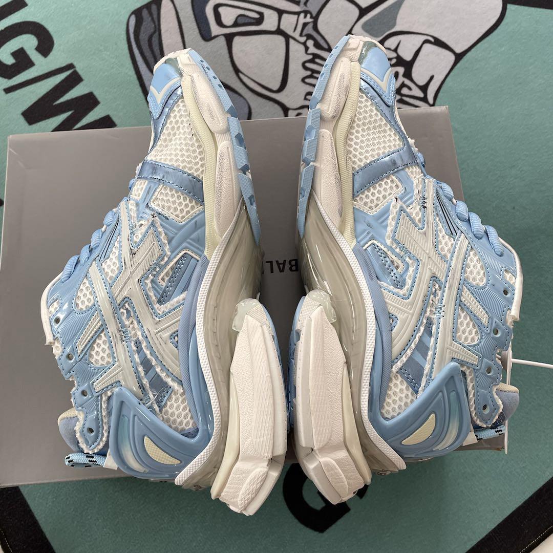 Balenciaga Runner Sneaker in Blau - EUR FASHION