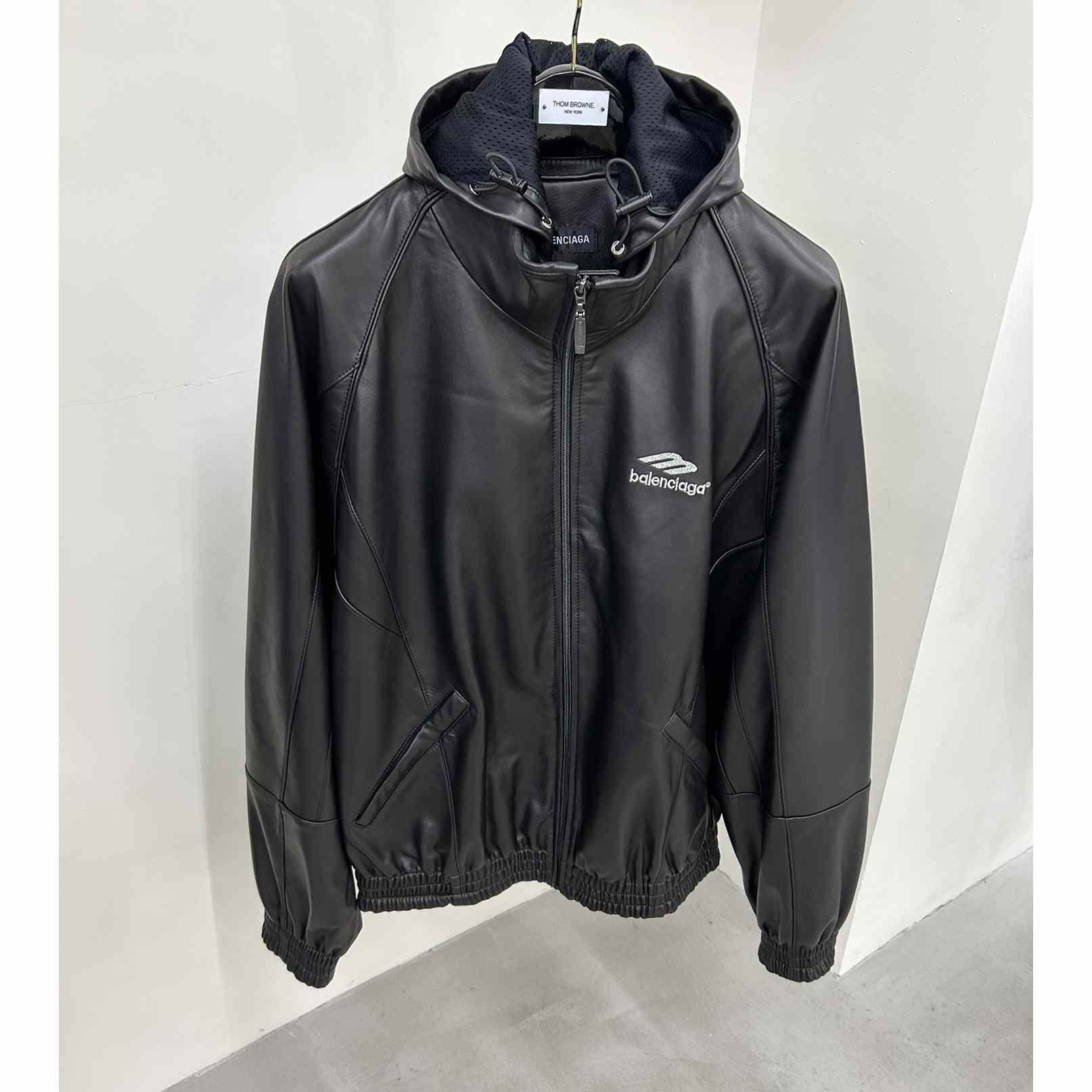 Balenciaga 3B Sports Icon Trainingsjacke in Schwarz - EUR FASHION