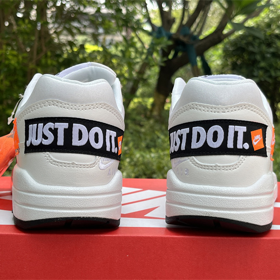 Nike Air Max 1 Turnschuhe AO1021-100 - EUR FASHION