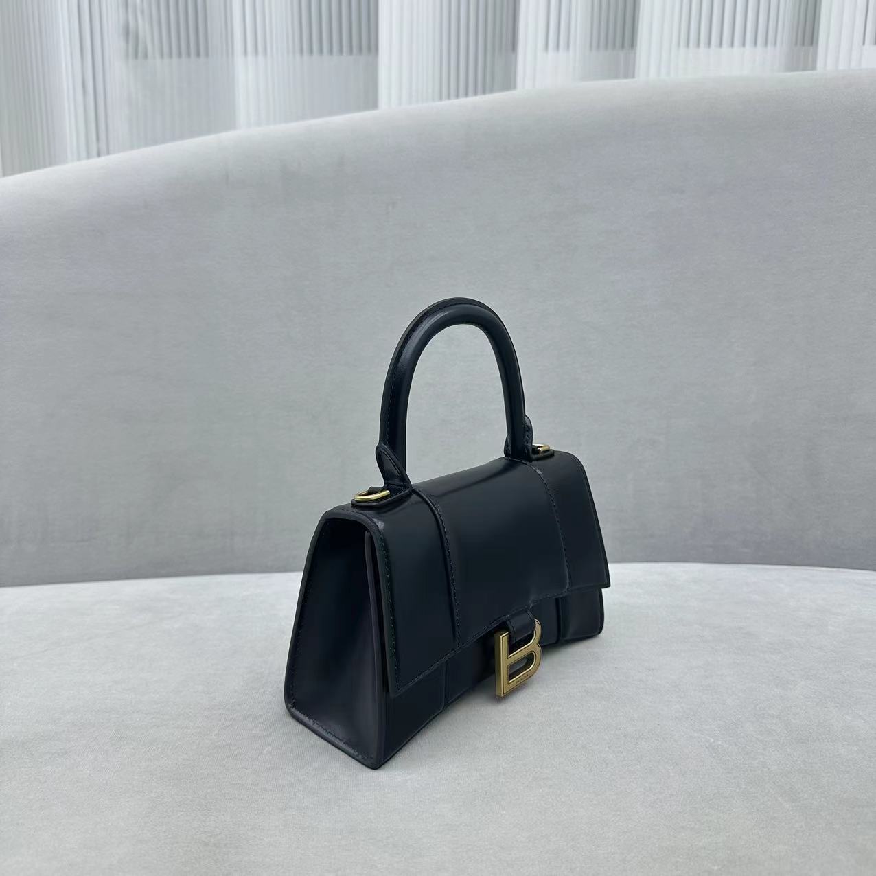 Balenciaga Hourglass Kleine Handtasche in Schwarz (19x8x21cm) - EUR FASHION