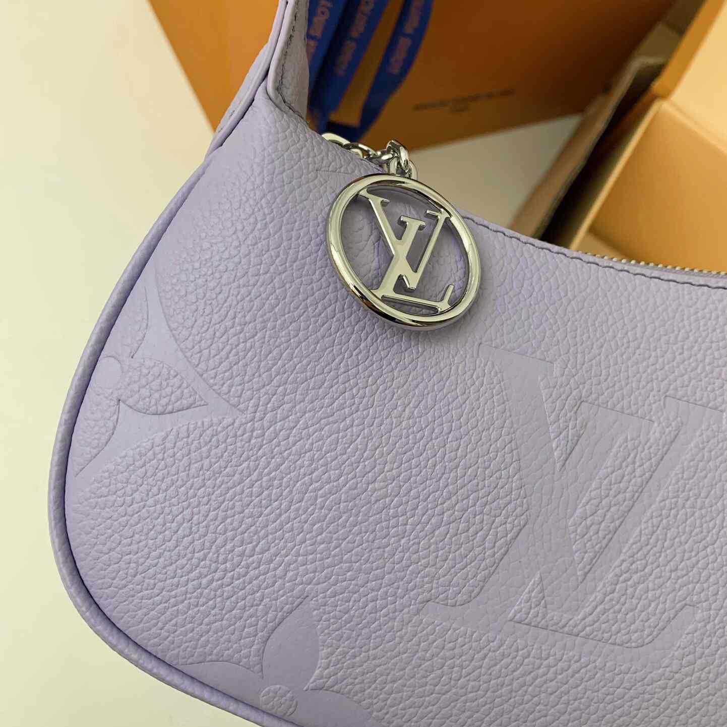 Louis Vuitton Mini Moon Monogram Empreinte (20,5*11*5cm) M82426 - EUR FASHION