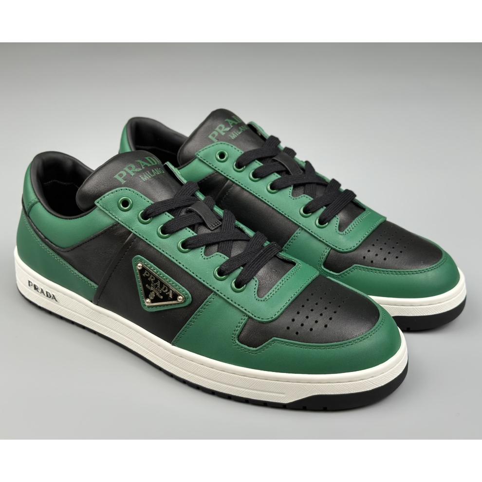 Prada Downtown Ledersneaker mit Logoplakette - EUR FASHION