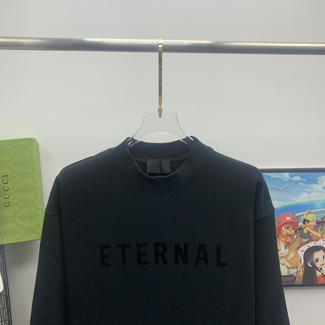 Fear of God Essentials Eternal Baumwoll-Sweatshirt mit Logo-Print - EUR FASHION