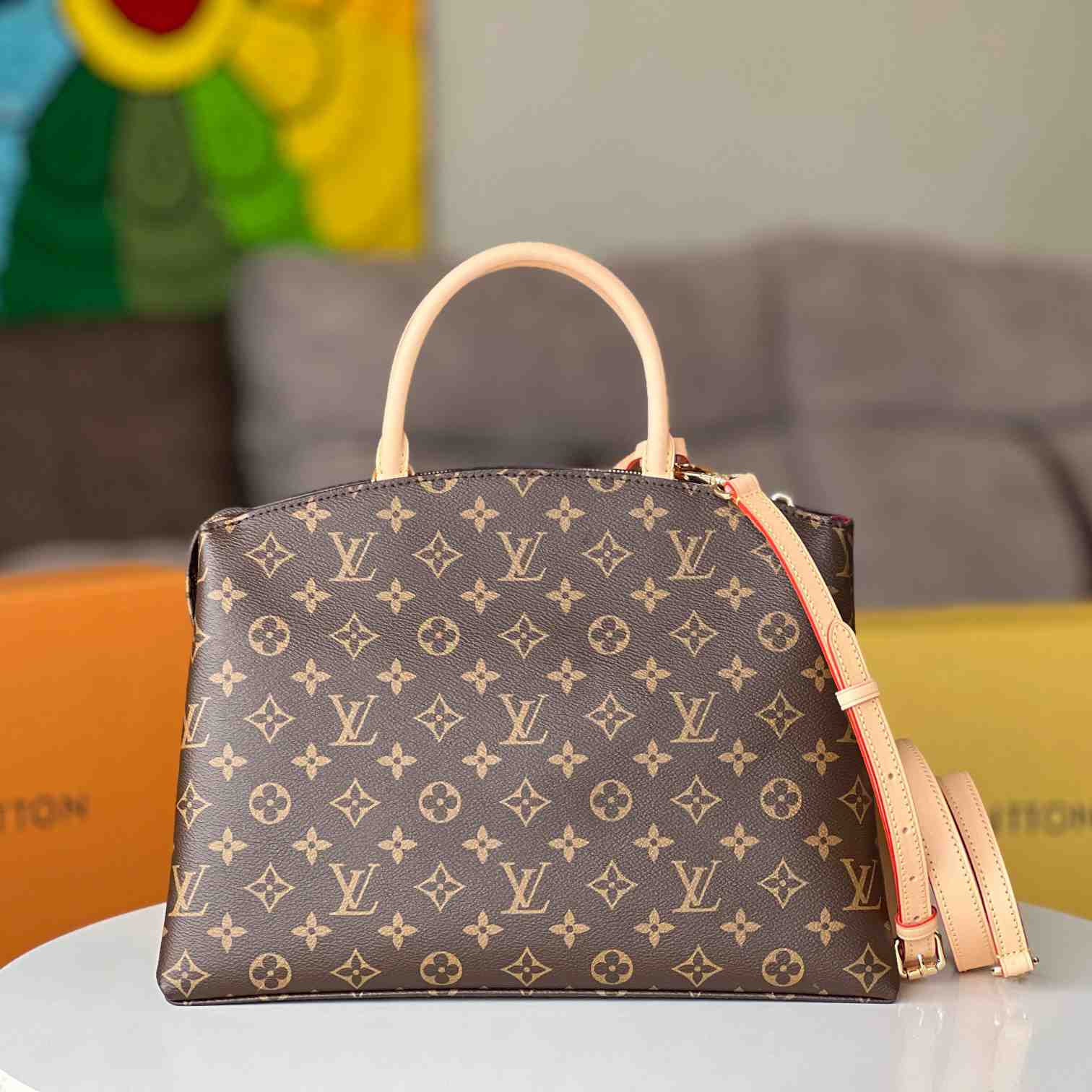 Louis Vuitton Grand Palais (34 x 24 x 15 cm) - EUR FASHION