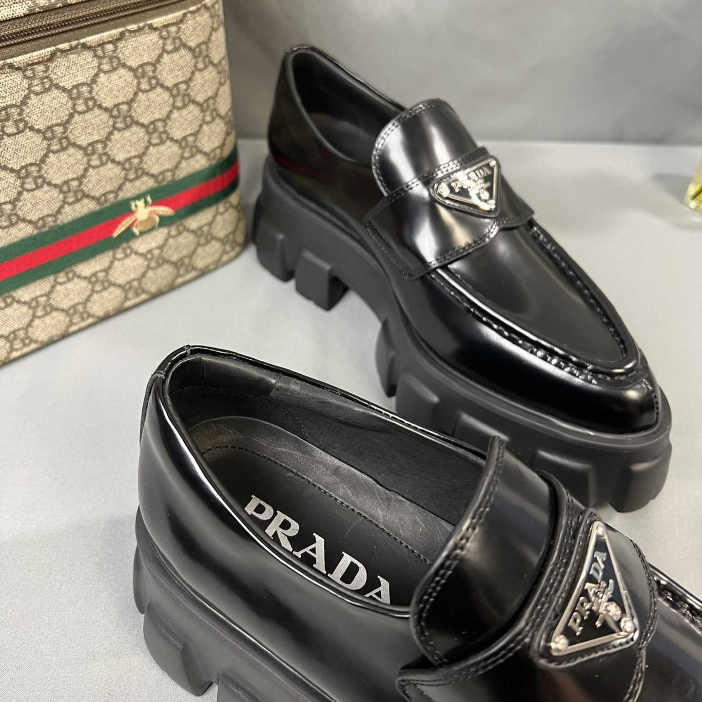 Prada Monolith 55 mm spitzer Loafer - EUR FASHION