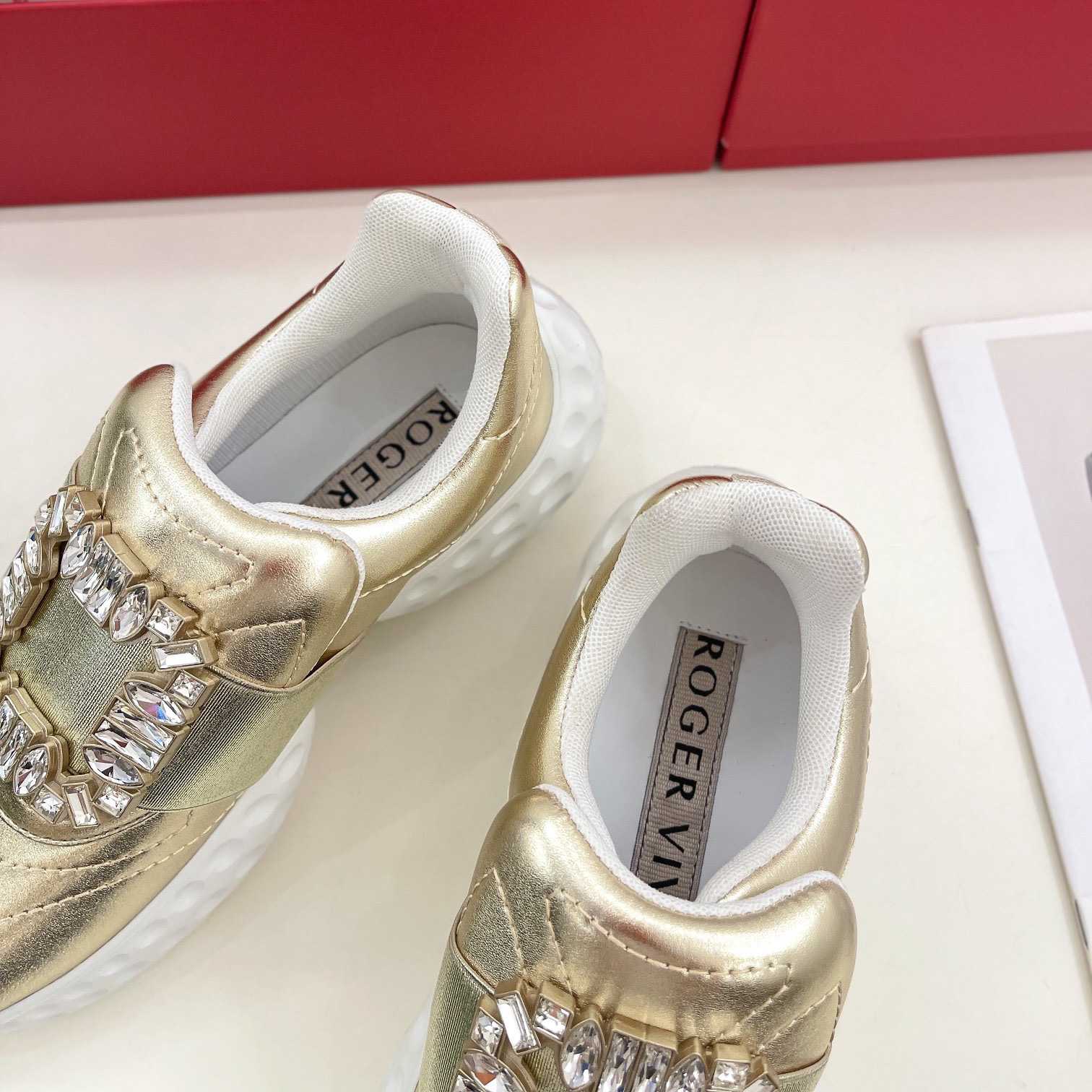 Roger Vivier Viv' Run Light Sneakers mit Strass-Schnalle aus Stoff - EUR FASHION