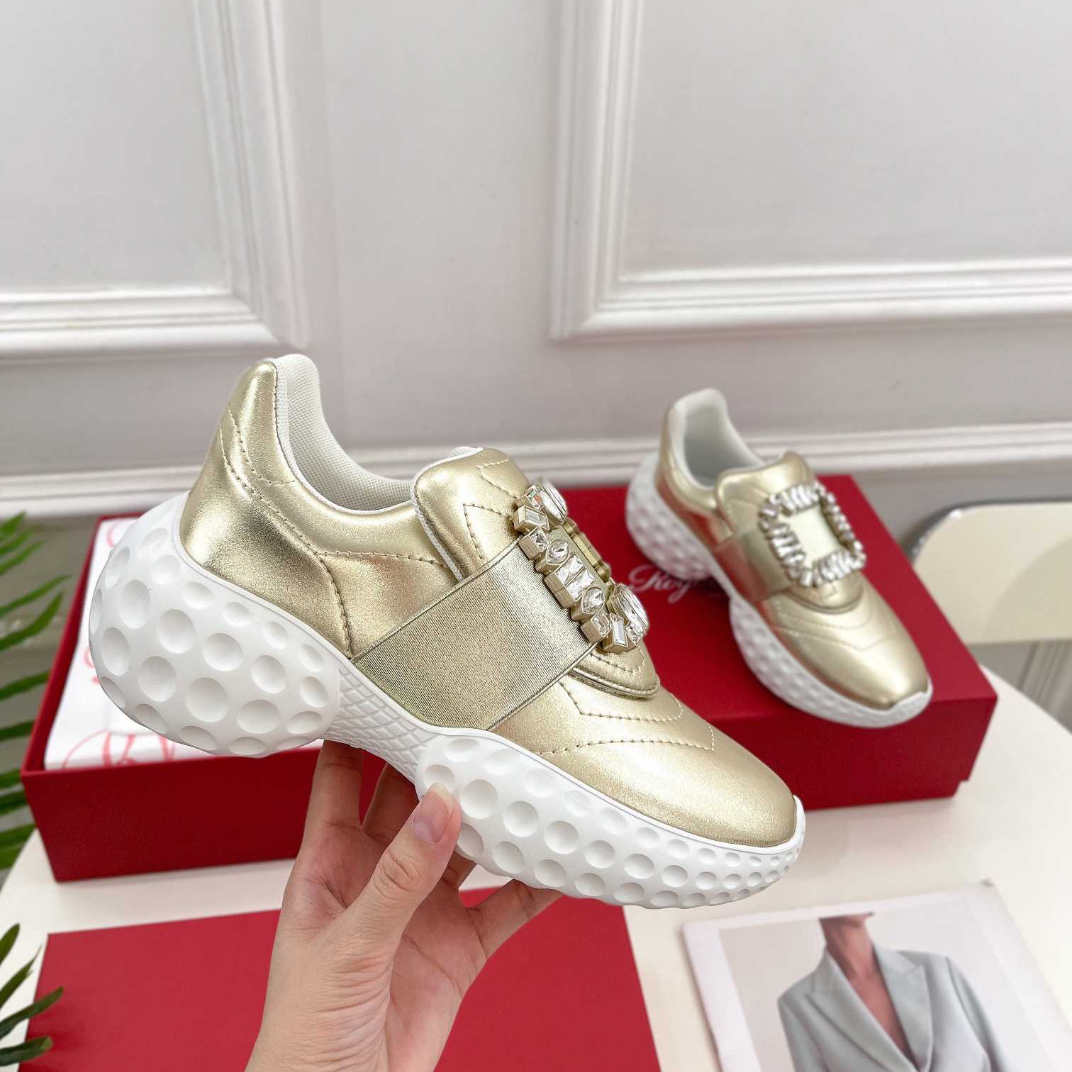 Roger Vivier Viv' Run Light Sneakers mit Strass-Schnalle aus Stoff - EUR FASHION