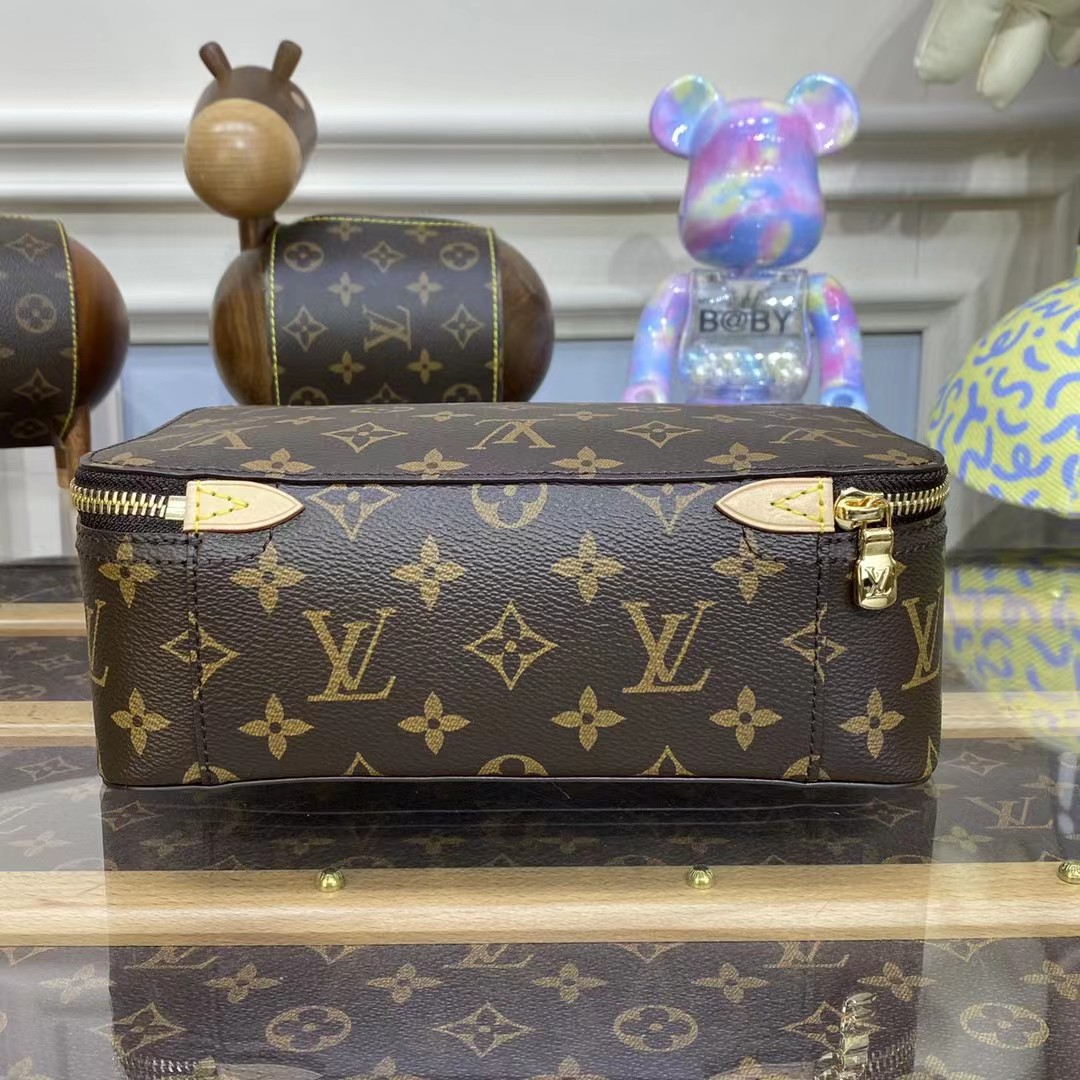 Louis Vuitton Packwürfel MM (22,4–18,5–14 cm) M43689 - EUR FASHION