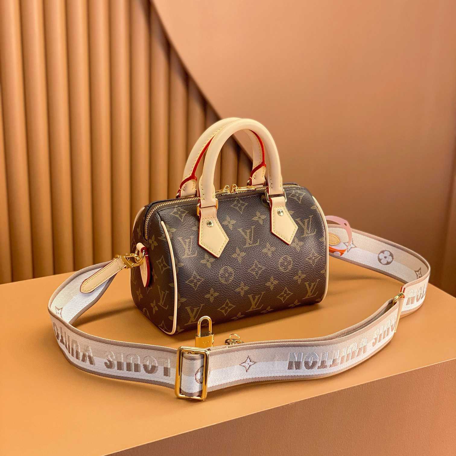 Louis Vuitton Speedy Bandoulière 20 (20,5 x 13,5 x 12 cm) M46222 - EUR FASHION