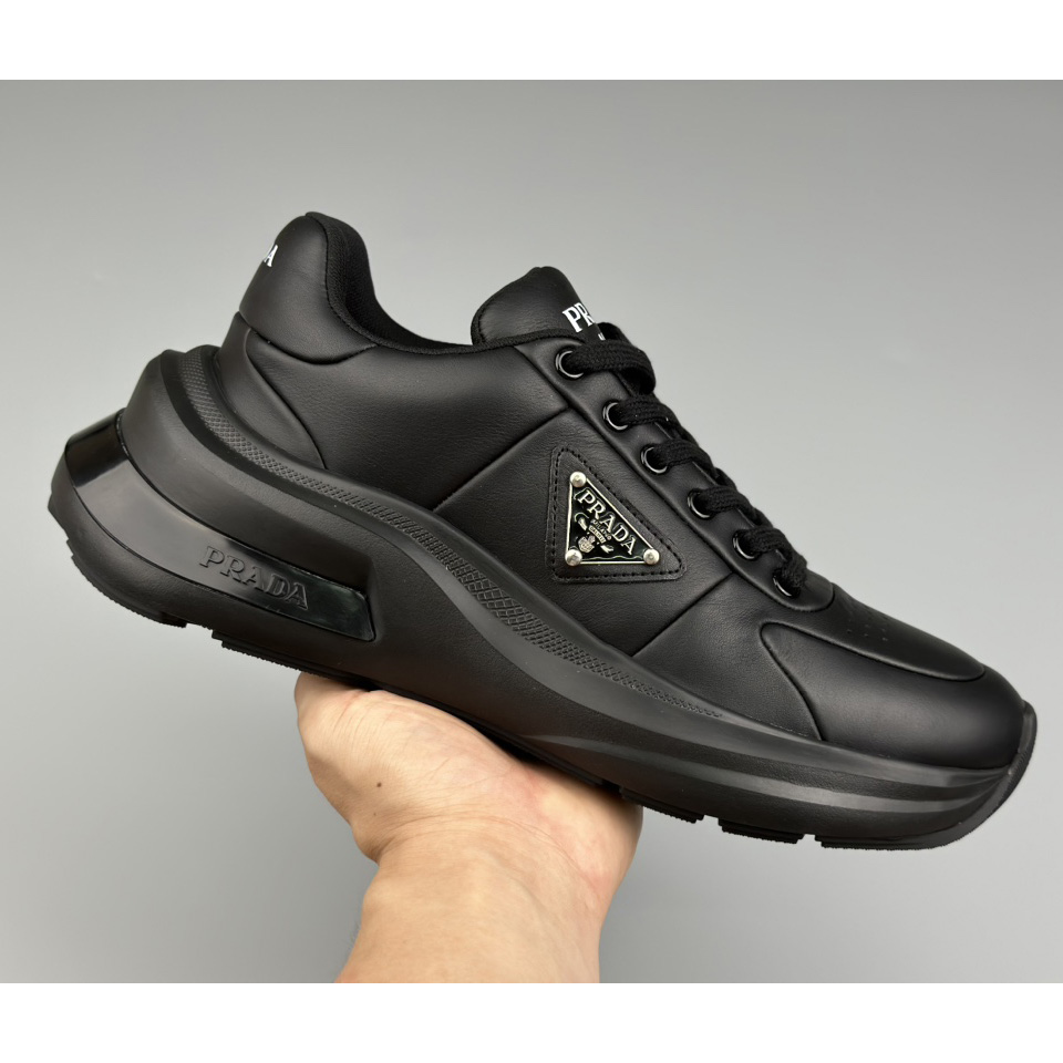 Prada-Ledersneaker (nach britischer Größe) - EUR FASHION