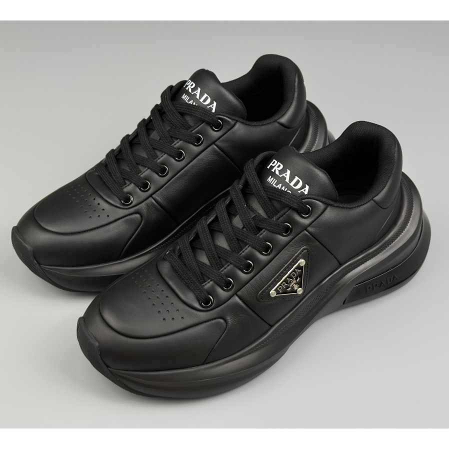 Prada-Ledersneaker (nach britischer Größe) - EUR FASHION