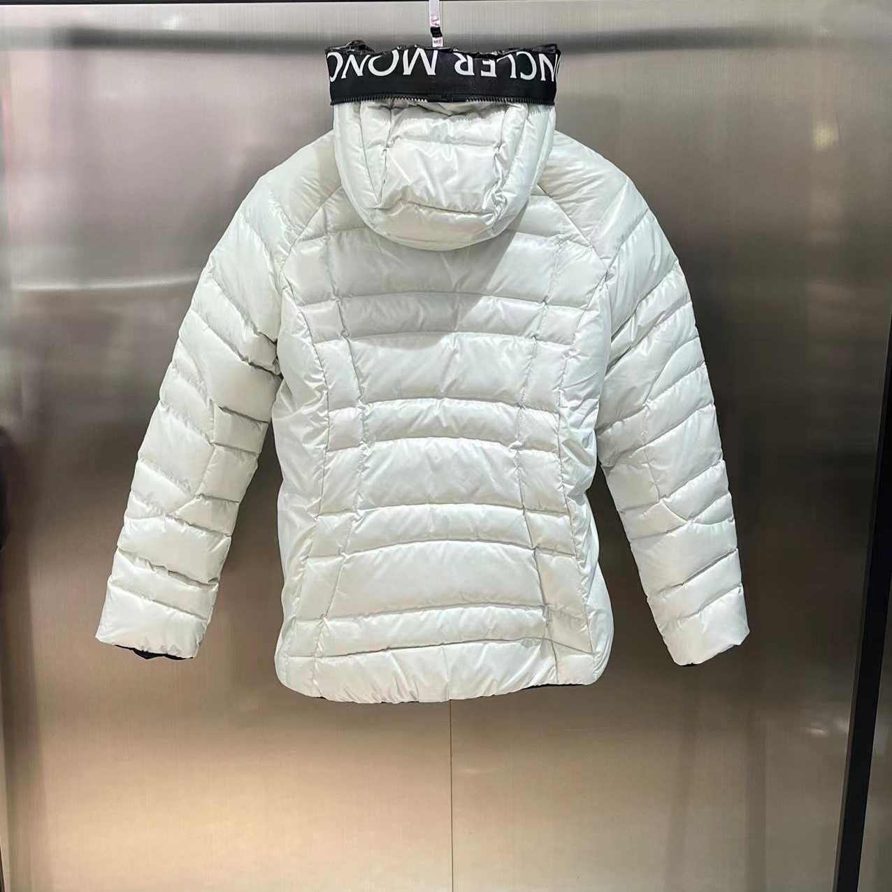 Moncler Narlay kurze Daunenjacke - EUR FASHION