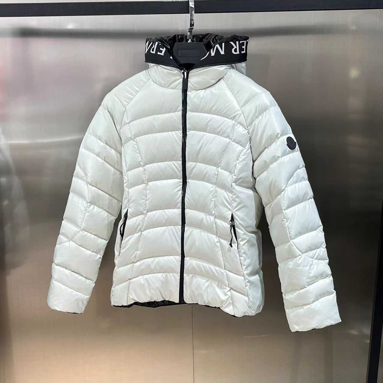 Moncler Narlay kurze Daunenjacke - EUR FASHION