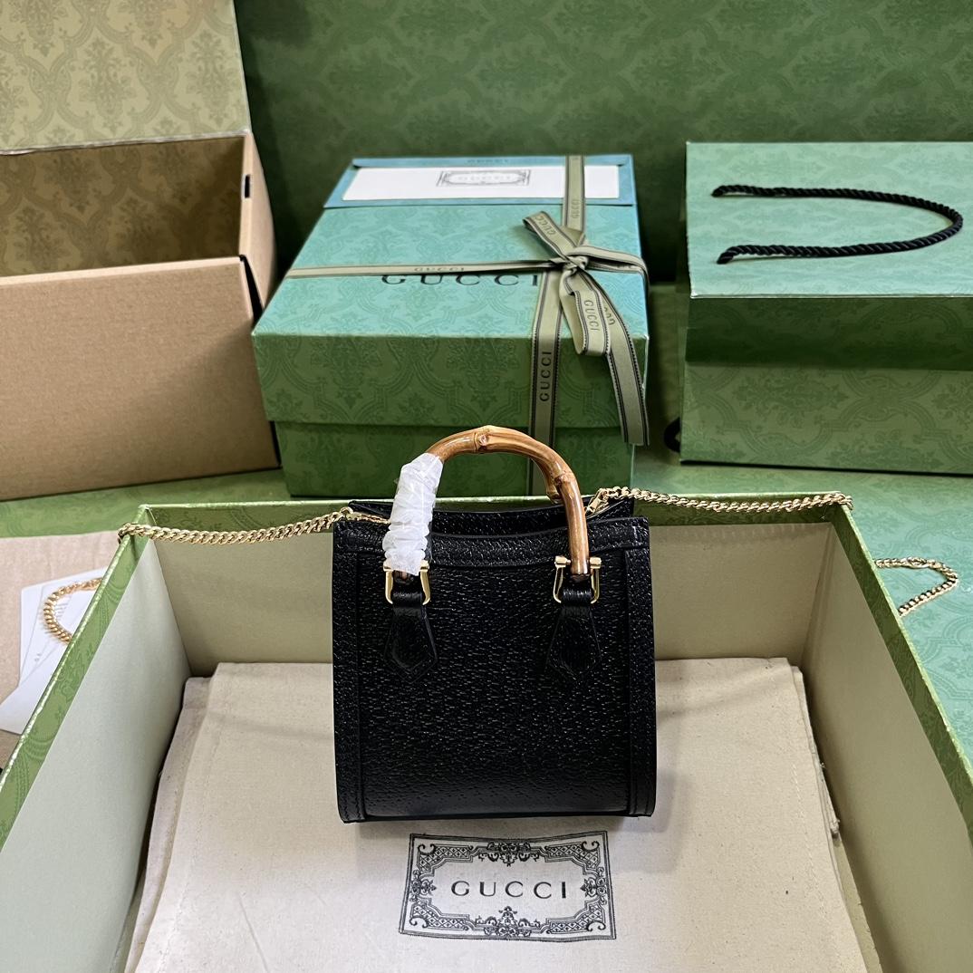 Gucci Diana Super Mini-Tasche (16,5 x 12 x 6 cm) - EUR FASHION