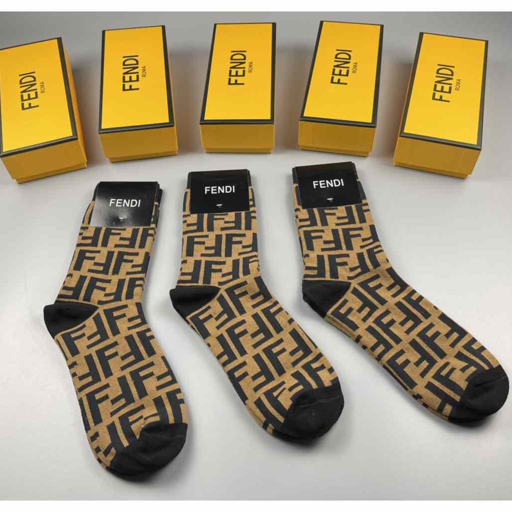Fendi Socken /Box - EUR FASHION