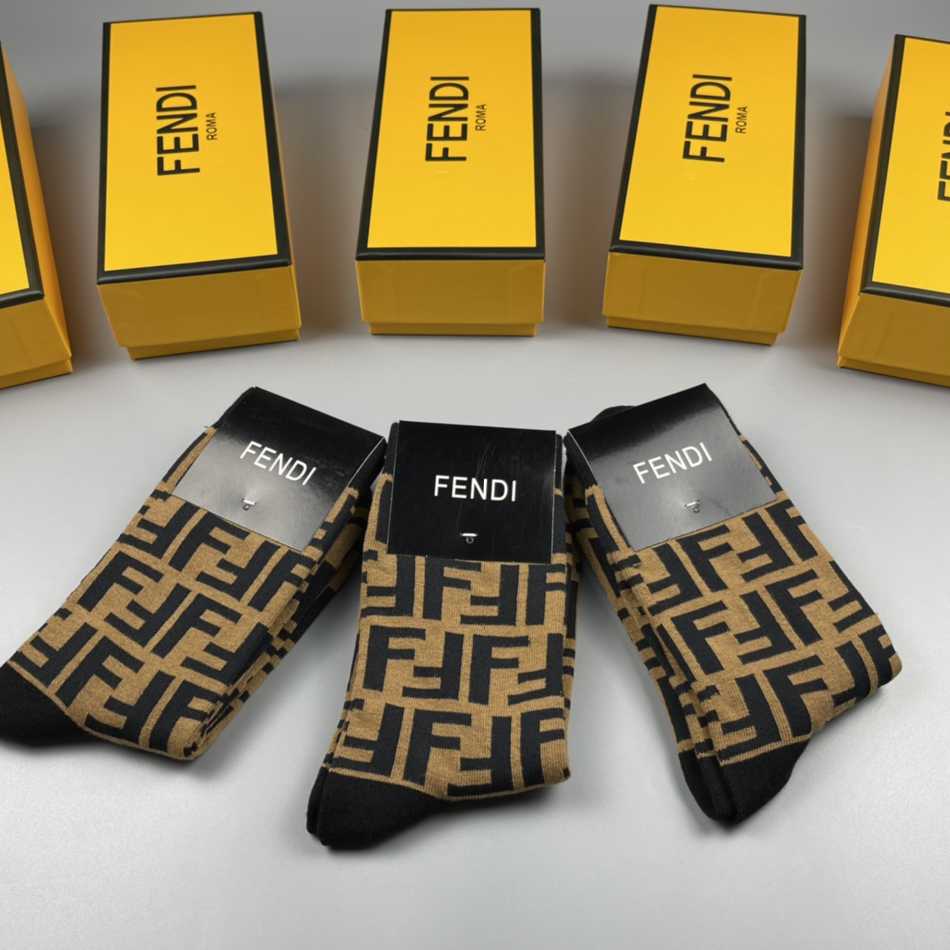 Fendi Socken /Box - EUR FASHION