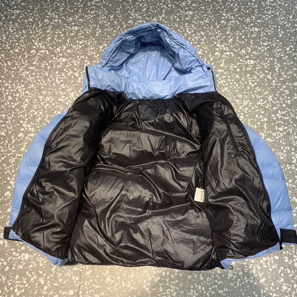 Moncler Yonne kurze Daunenjacke - EUR FASHION