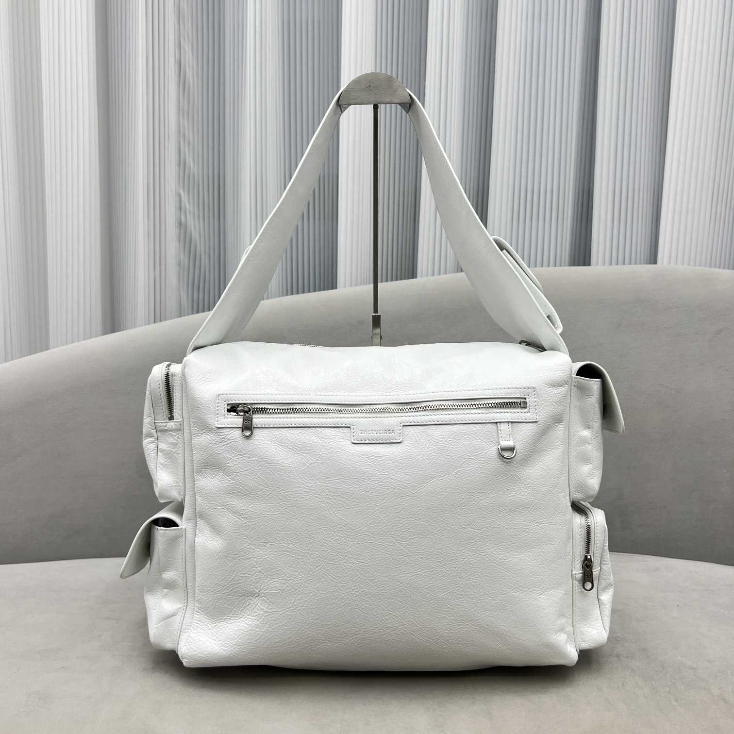 Balenciaga Superbusy Große Umhängetasche in Weiß - EUR FASHION