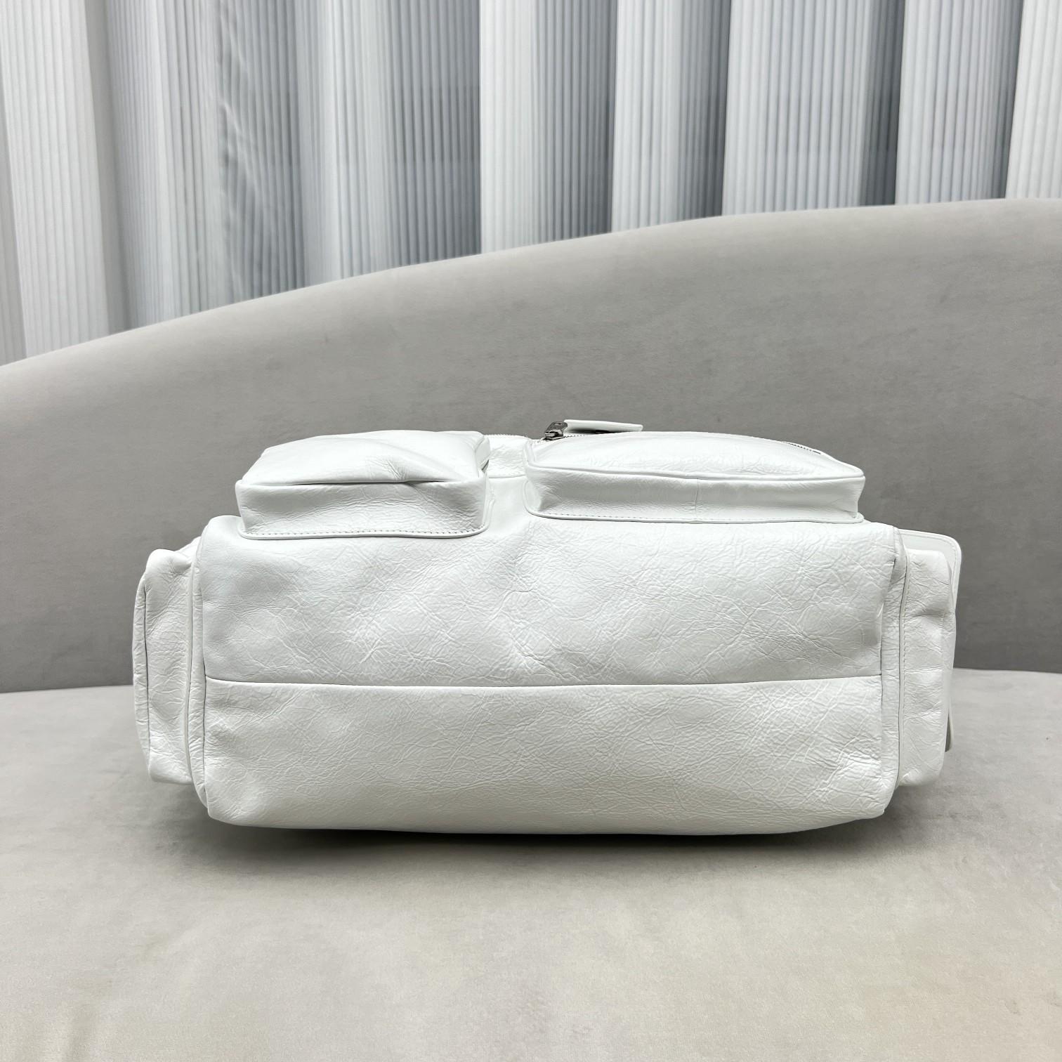 Balenciaga Superbusy Große Umhängetasche in Weiß - EUR FASHION