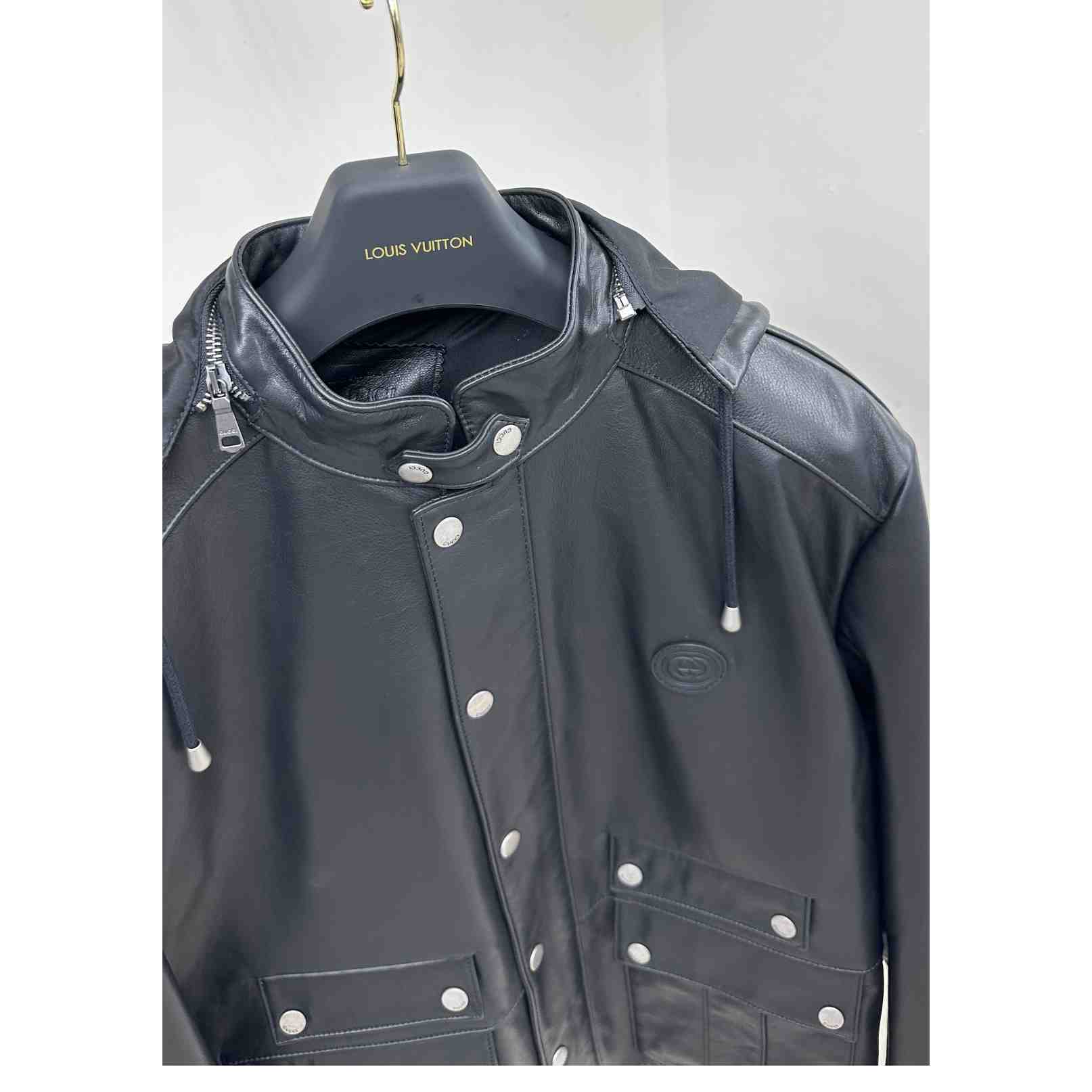 Gucci-Lederjacke mit ineinandergreifendem G - EUR FASHION