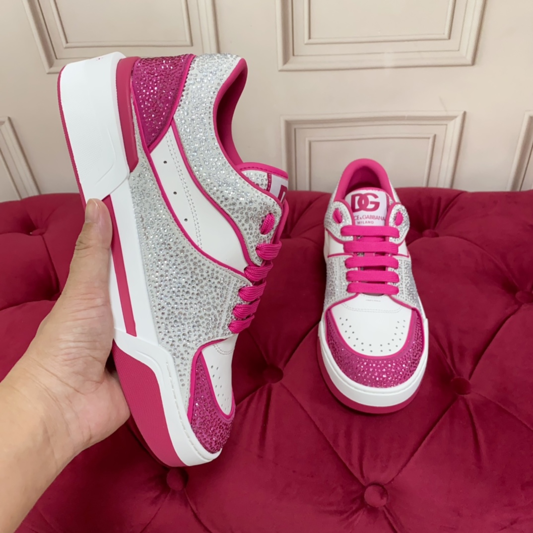 Dolce & Gabbana Damen-Sneakers aus rosafarbenem, mit Kristallen verziertem Leder - EUR FASHION