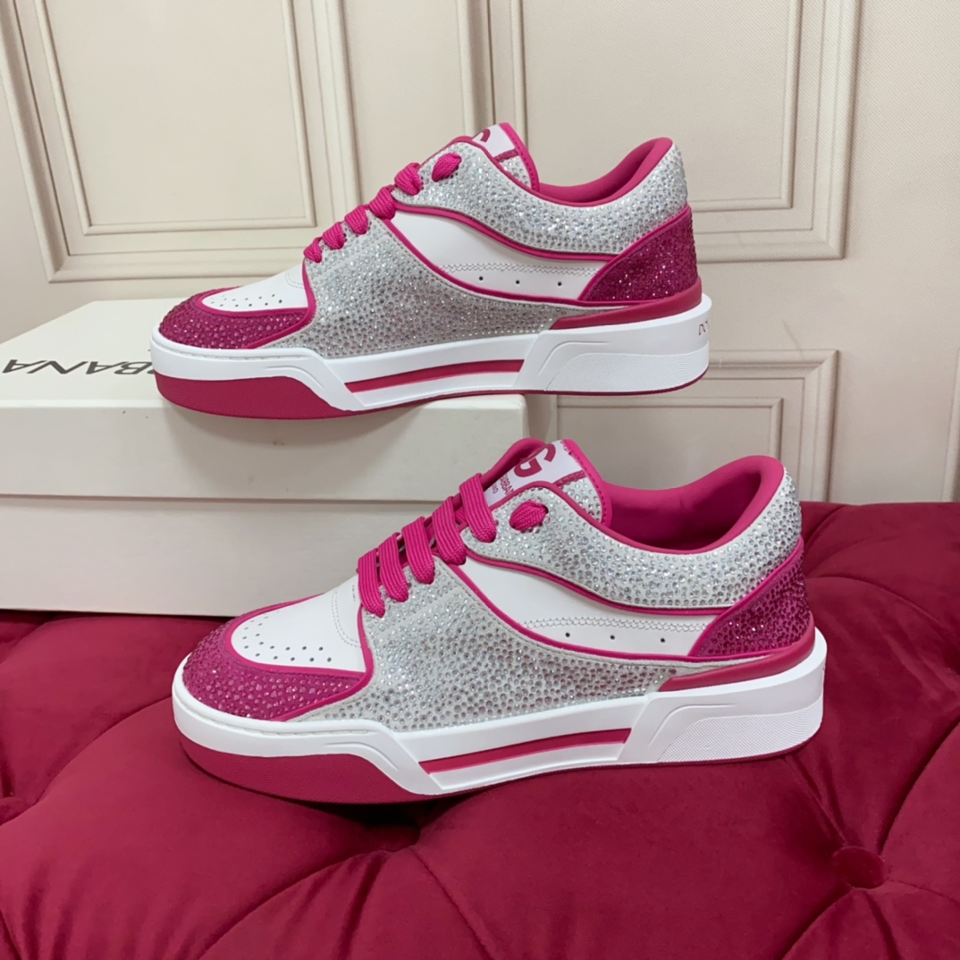Dolce & Gabbana Damen-Sneakers aus rosafarbenem, mit Kristallen verziertem Leder - EUR FASHION