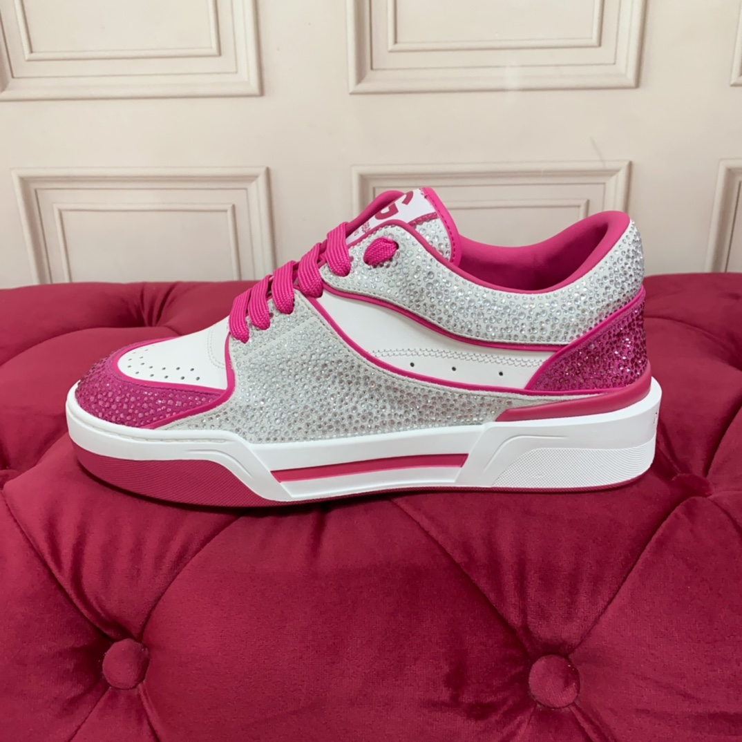 Dolce & Gabbana Damen-Sneakers aus rosafarbenem, mit Kristallen verziertem Leder - EUR FASHION