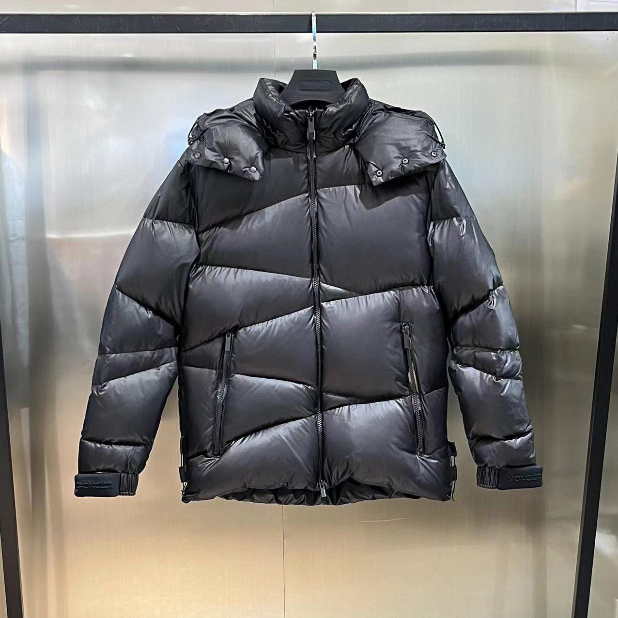 Moncler Yonne kurze Daunenjacke - EUR FASHION