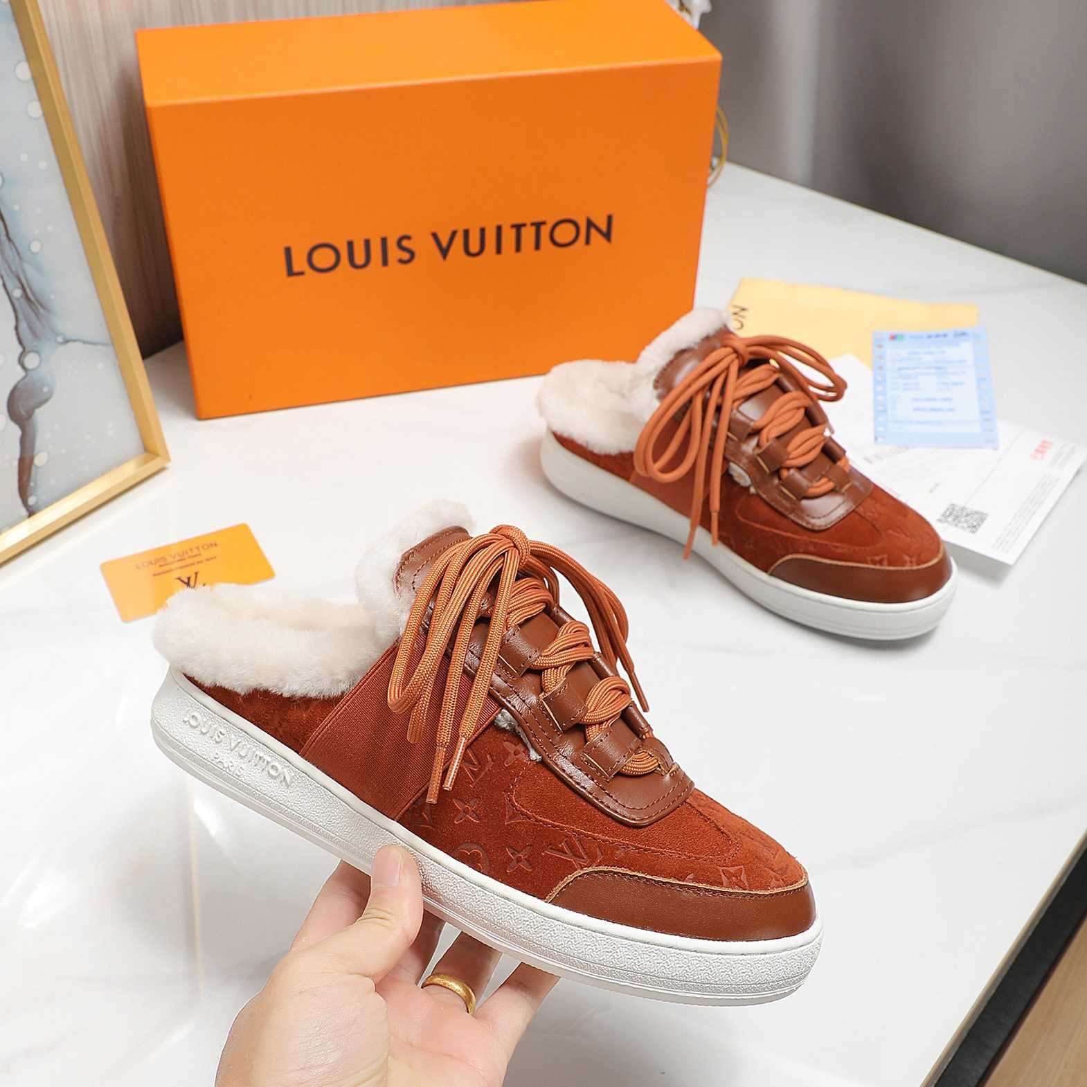 Louis Vuitton Lous Sneaker mit offener Rückseite - EUR FASHION