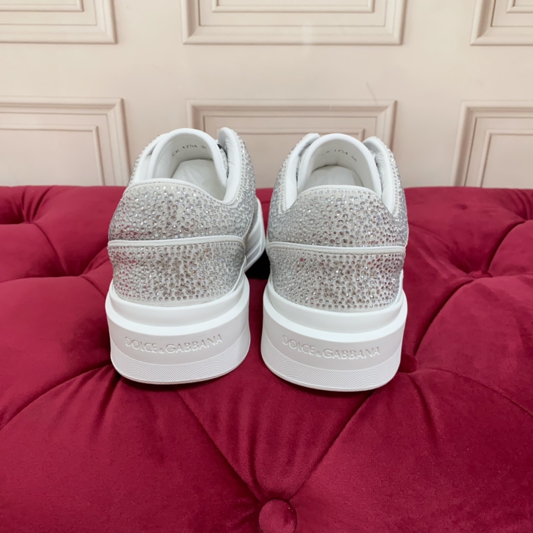 Dolce & Gabbana Ledersneaker mit Kristallverzierung - EUR FASHION