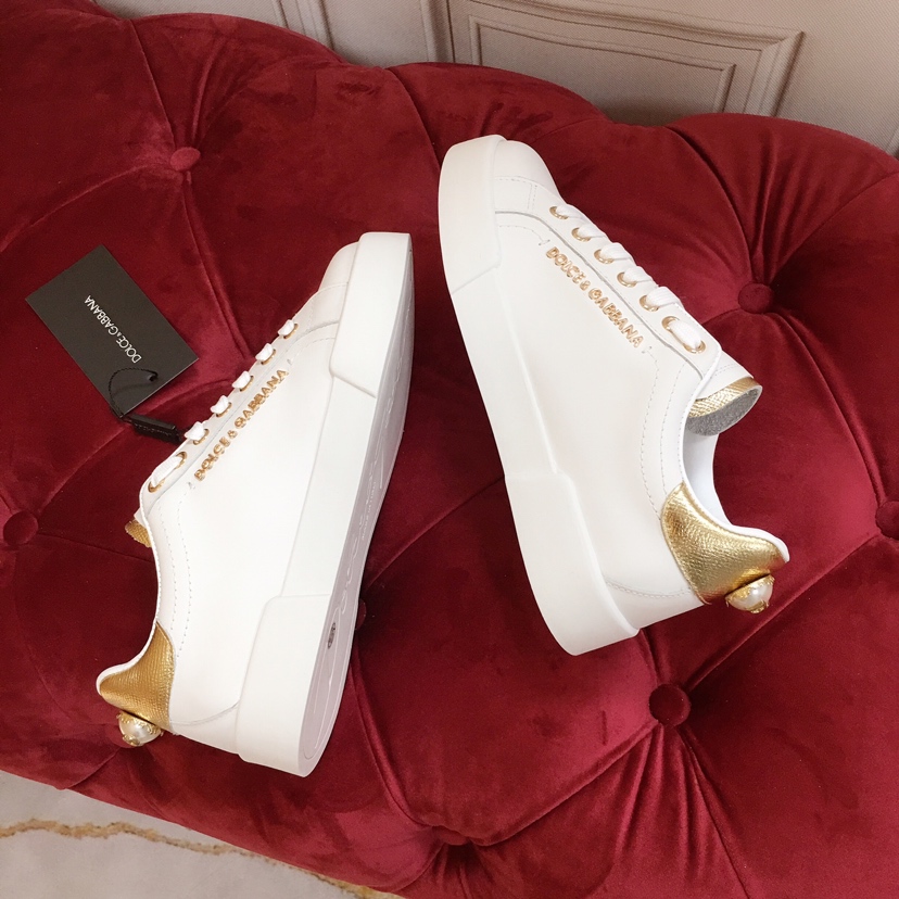 Weiße Portofino-Trainer von Dolce & Gabbana mit Perle - EUR FASHION