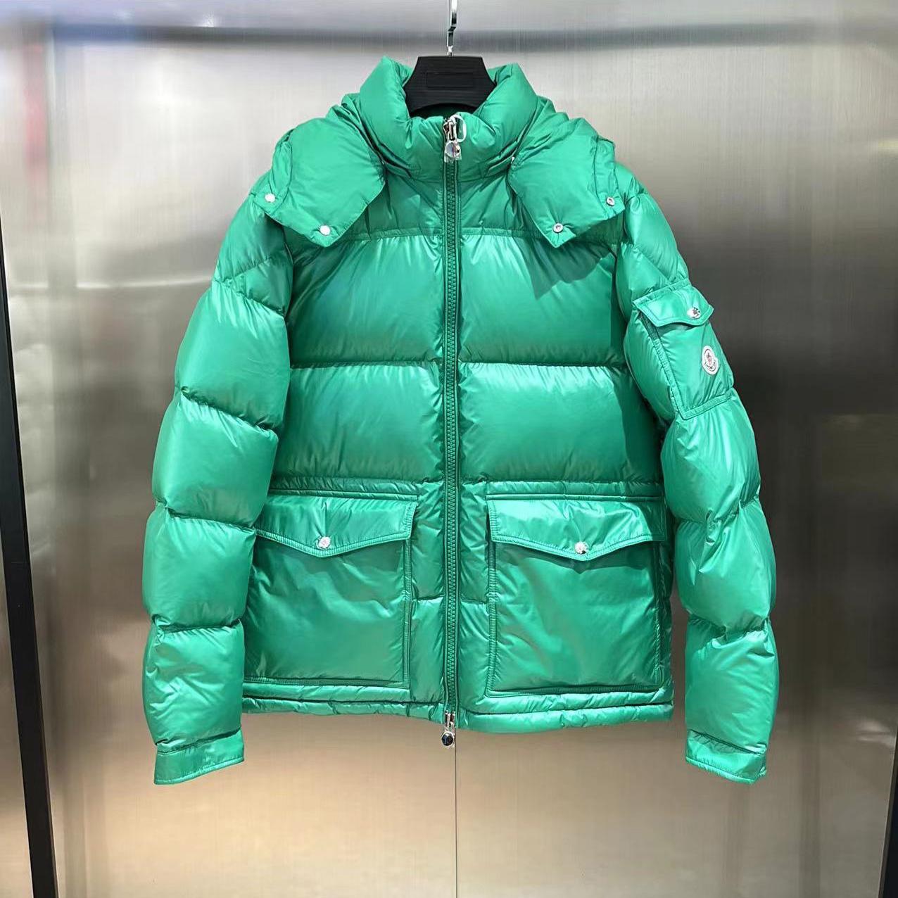 Moncler Daunen-Pufferjacke mit Kapuze - EUR FASHION