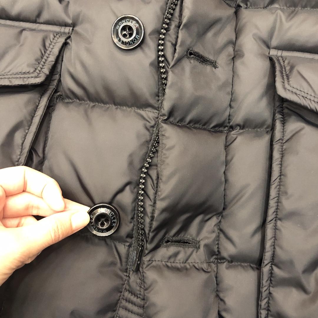 Moncler lange Daunenjacke - EUR FASHION