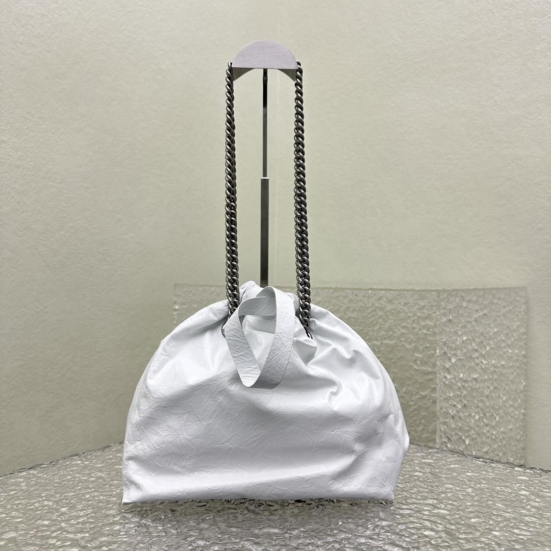 Balenciaga – Kleine „Crush“-Tragetasche in Weiß (27 x 10 x 32 cm) - EUR FASHION