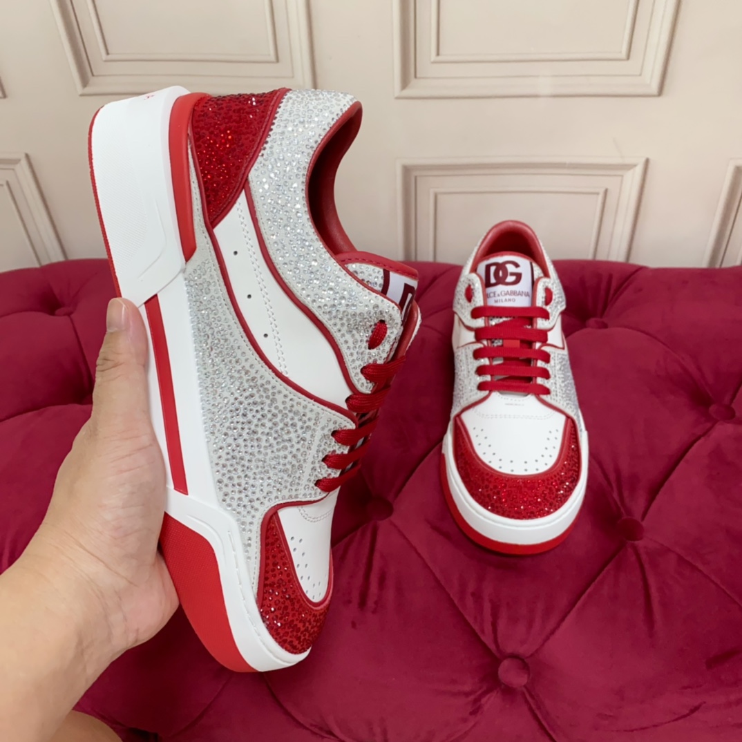 Dolce & Gabbana Ledersneaker mit Kristallverzierung - EUR FASHION