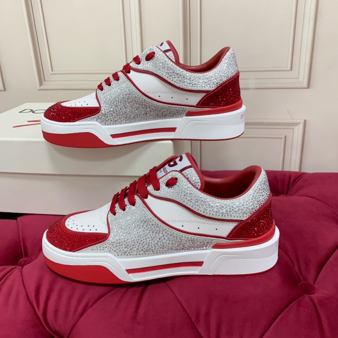 Dolce & Gabbana Ledersneaker mit Kristallverzierung - EUR FASHION