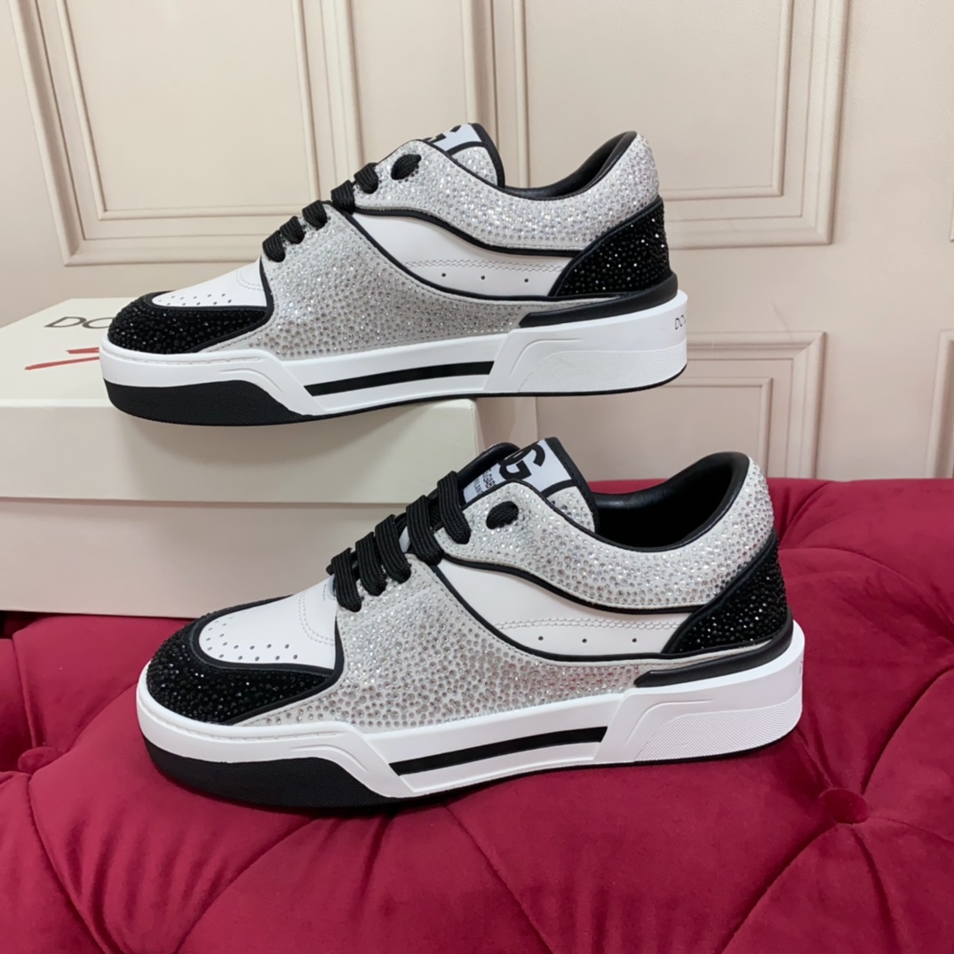Dolce & Gabbana Ledersneaker mit Kristallverzierung - EUR FASHION